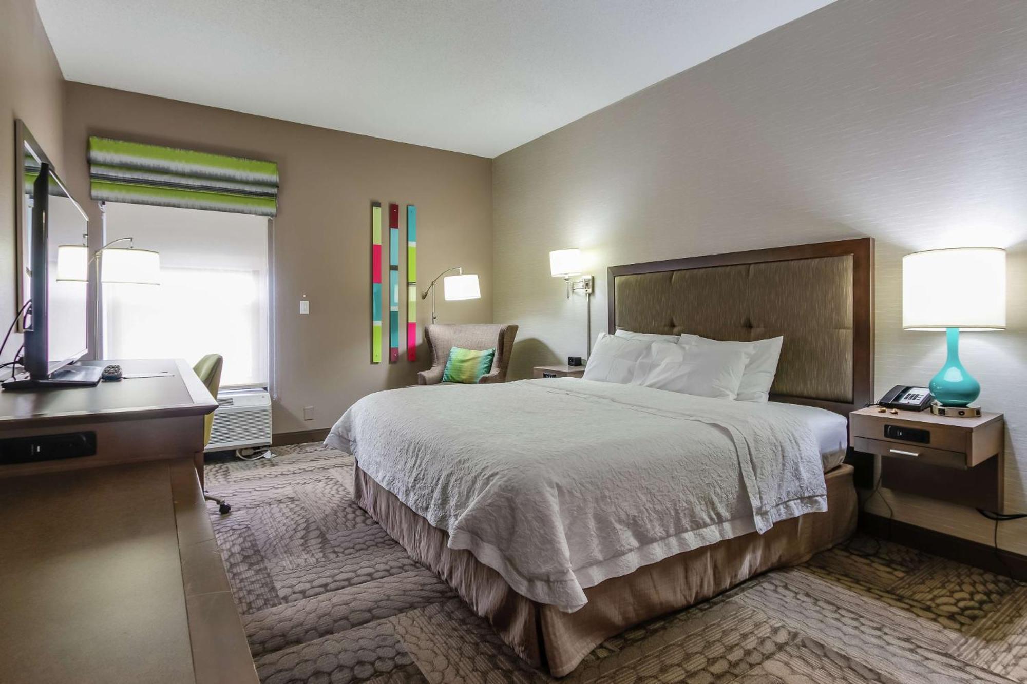 Hampton Inn Диксон Экстерьер фото
