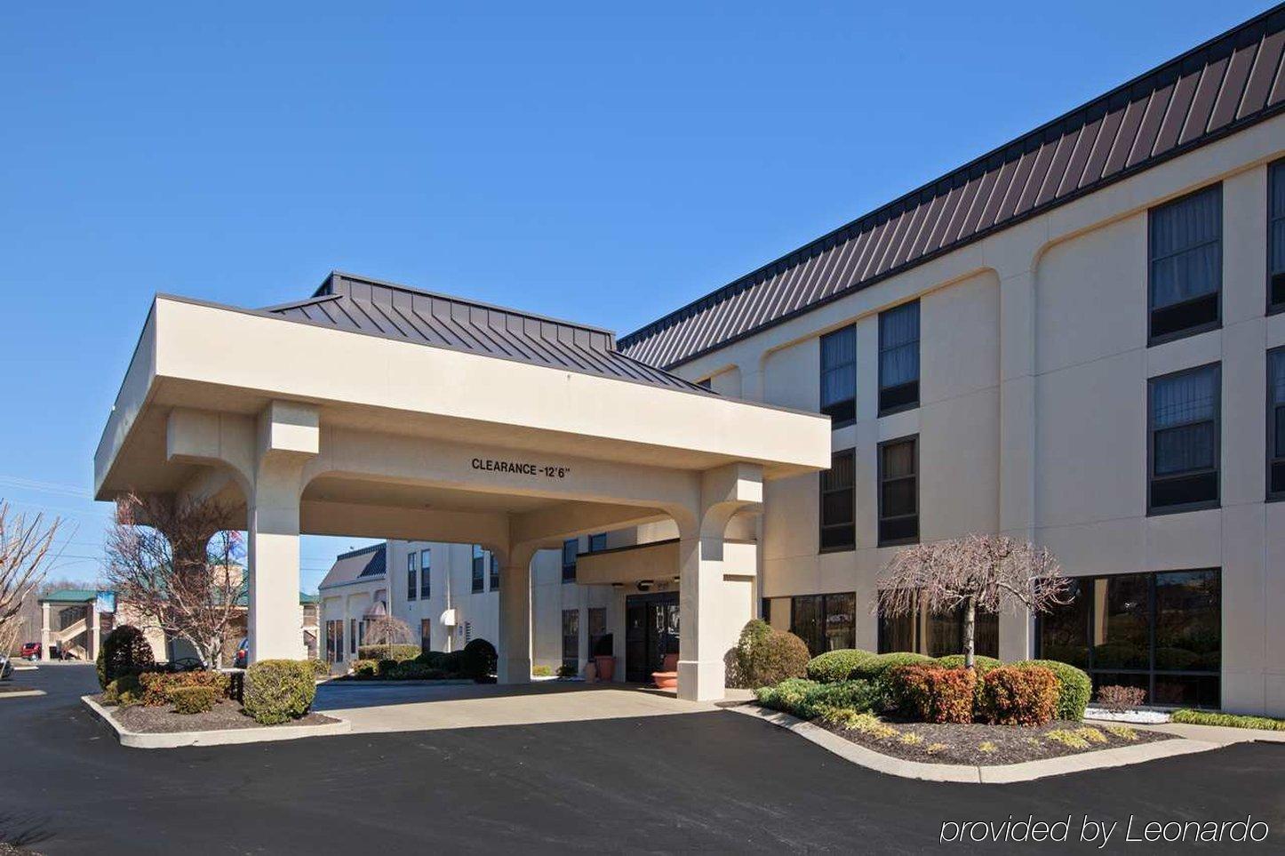 Hampton Inn Диксон Экстерьер фото