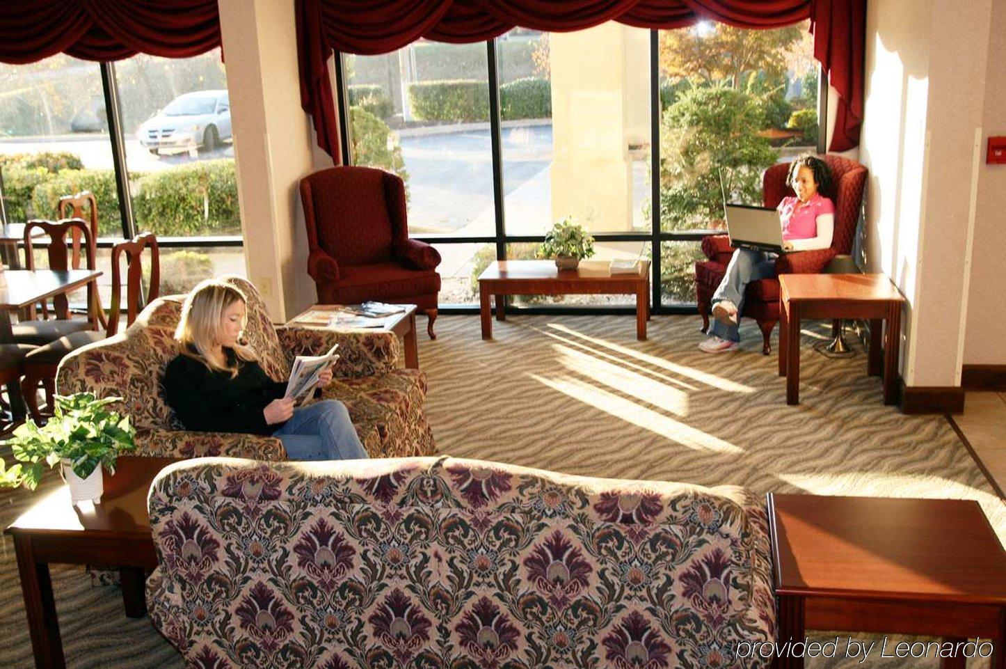 Hampton Inn Диксон Интерьер фото