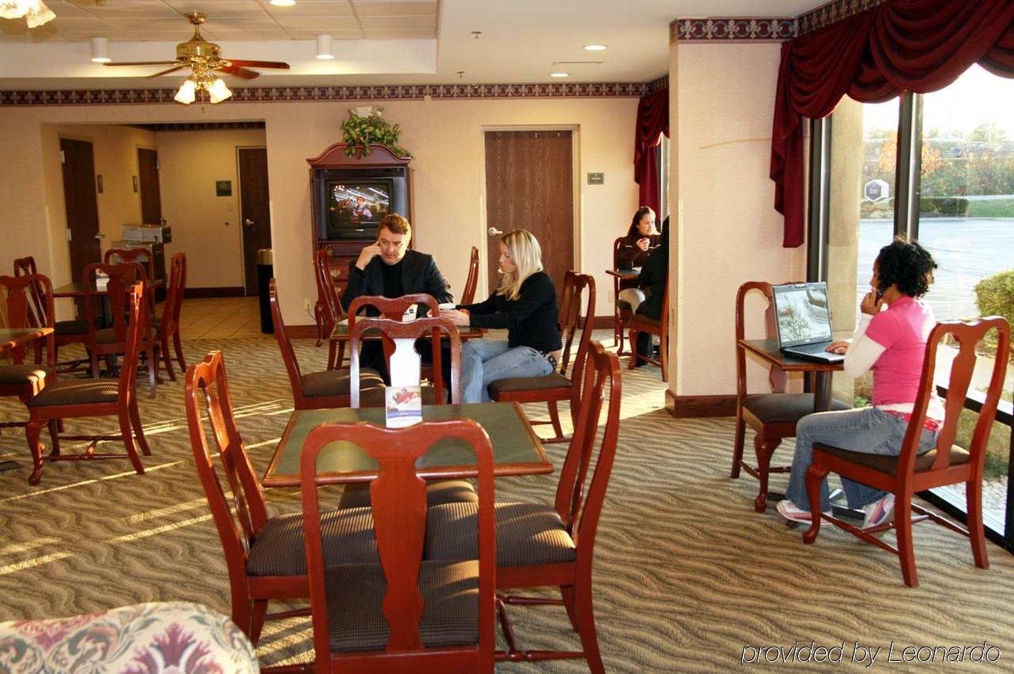 Hampton Inn Диксон Ресторан фото